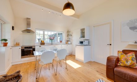 1 Bed in Trimley St. Martin, nr Felixstowe 4