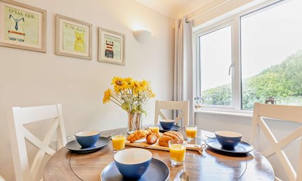 2 Bed in Putsborough 7