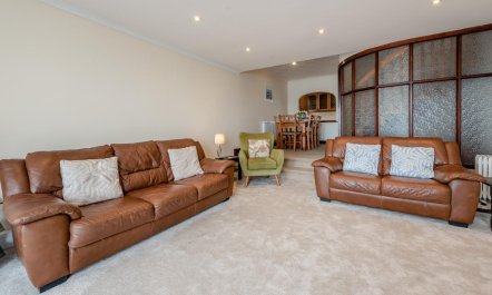 4 Bed in Saundersfoot 2