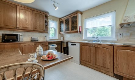 4 Bed in Saundersfoot 4