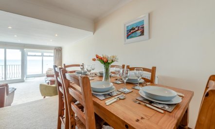 4 Bed in Saundersfoot 1