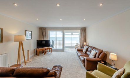 4 Bed in Saundersfoot 6