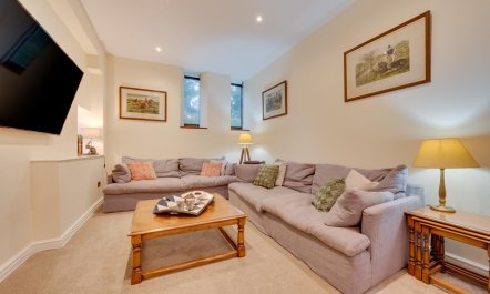 3 Bed in Newton 1