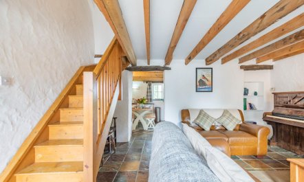 2 Bed in Trefin 6