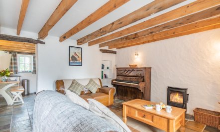 2 Bed in Trefin 5