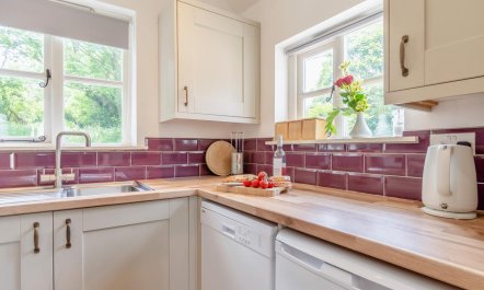 2 Bed in Trefin 6