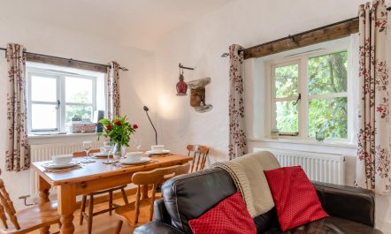 2 Bed in Trefin 5
