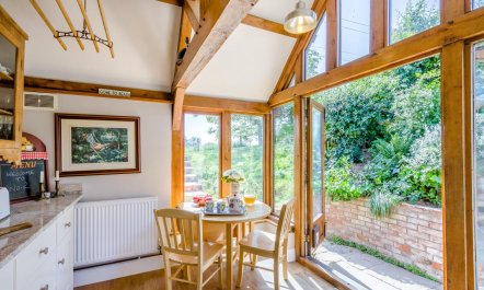 3 Bed in Lower Holbrook 9