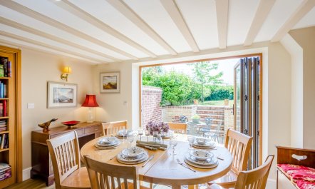 3 Bed in Lower Holbrook 8