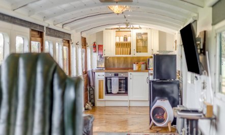 1 Bed in Melton Constable 5