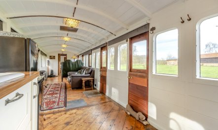 1 Bed in Melton Constable 6