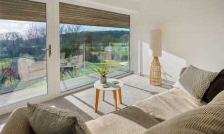 2 Bed in Llaniestyn 4