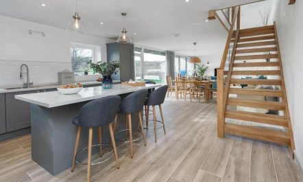 2 Bed in Llaniestyn 9