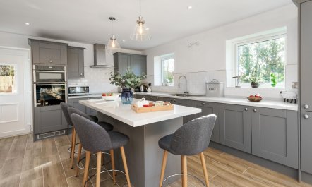 2 Bed in Llaniestyn 2