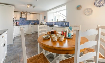 3 Bed in Marazion 9