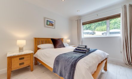 2 Bed in Llanbedrog 6