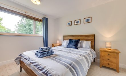 2 Bed in Llanbedrog 7