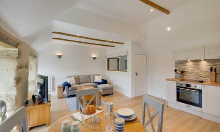 1 Bed in Porthleven 5