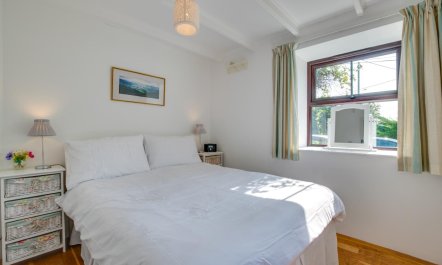 3 Bed in Gunwalloe 7