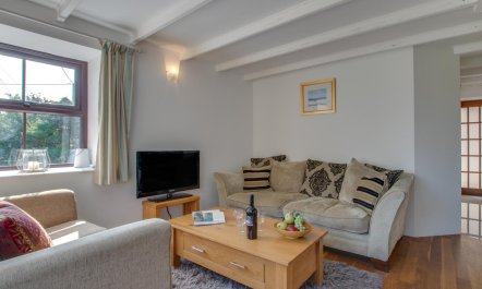3 Bed in Gunwalloe