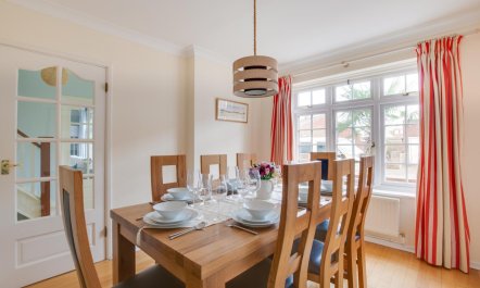 4 Bed in Southwold 3