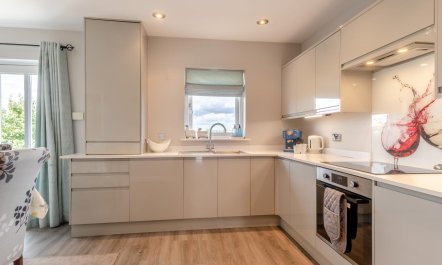 4 Bed in Amble 9