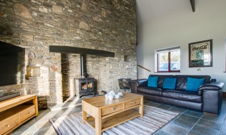 3 Bed in Llanrhidian 3