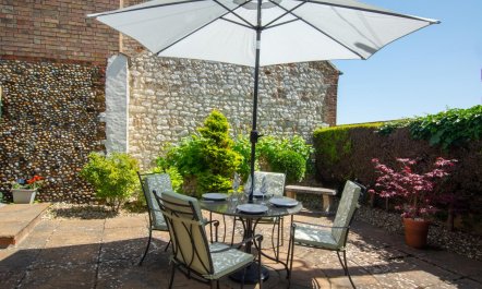 2 Bed in Sedgeford 1