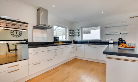 2 Bed in Porthleven 2