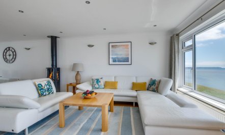 2 Bed in Porthleven 5