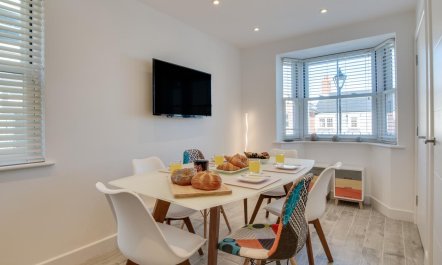 2 Bed in Weymouth 8