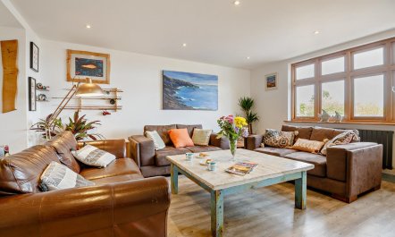 3 Bed in Bwlchtocyn 5