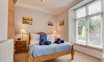 2 Bed in Bowness-on-Windermere 6