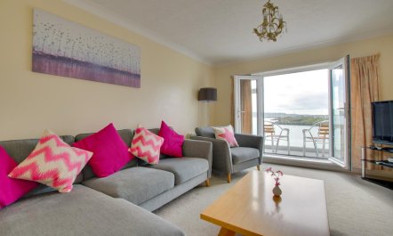 3 Bed in Wyke Regis 2