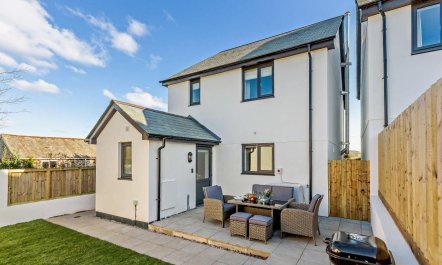 3 Bed in St. Austell 1