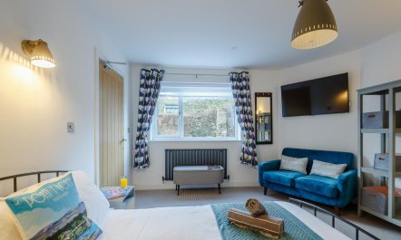 1 Bed in Menai Bridge