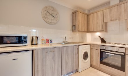 2 Bed in Whitby 9