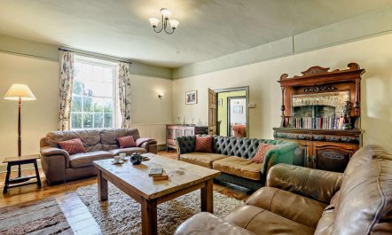 7 Bed in Talybont-on-Usk 4