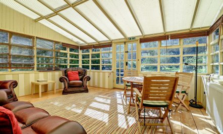 7 Bed in Talybont-on-Usk 9