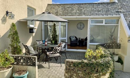 1 Bed in West Down 5