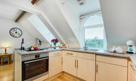 1 Bed in West Down 1