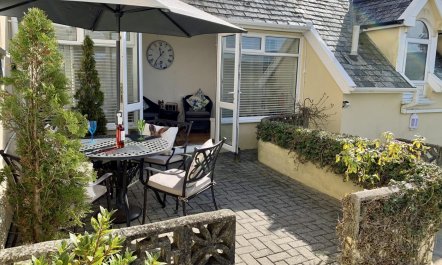 1 Bed in West Down 6