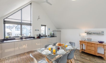 3 Bed in Westward Ho! 5