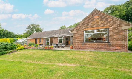 3 Bed in Dronfield 4