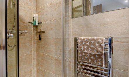 2 Bed in Ketteringham 9