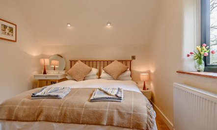 2 Bed in Ketteringham 8