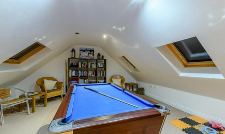 4 Bed in North Sunderland 2