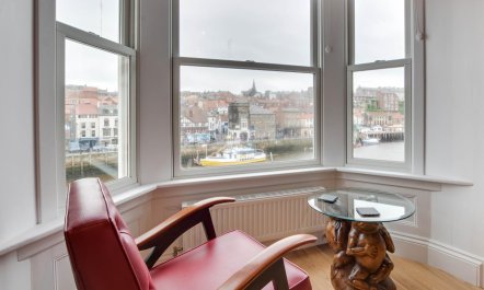 2 Bed in Whitby 4