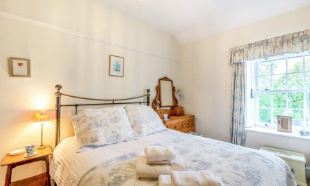 3 Bed in Clappersgate 9