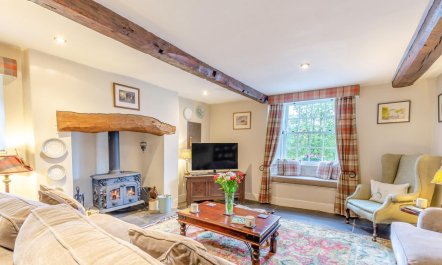 3 Bed in Clappersgate